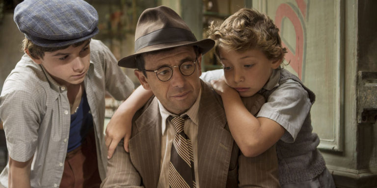 Un sac de billes, un film de Christophe Duguay : Critique