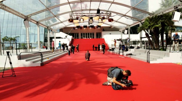 Le goût du tapis rouge, un film documentaire d&rsquo;Olivier Servai : critique