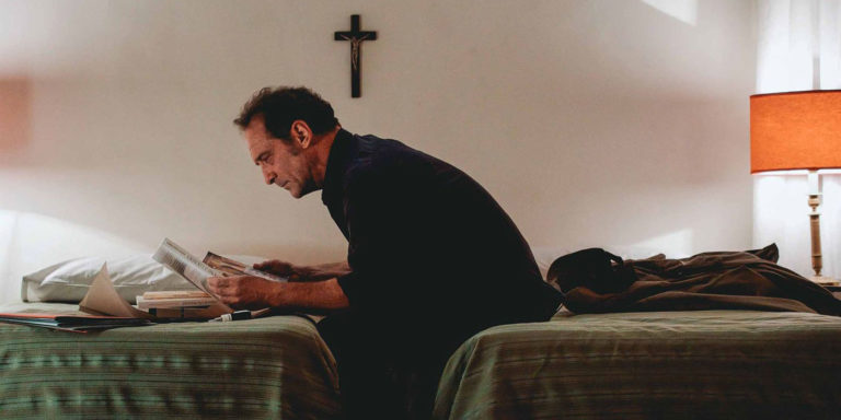 L&rsquo;Apparition : une profession de foi qui manque de rythme mais pas d&rsquo;ambition