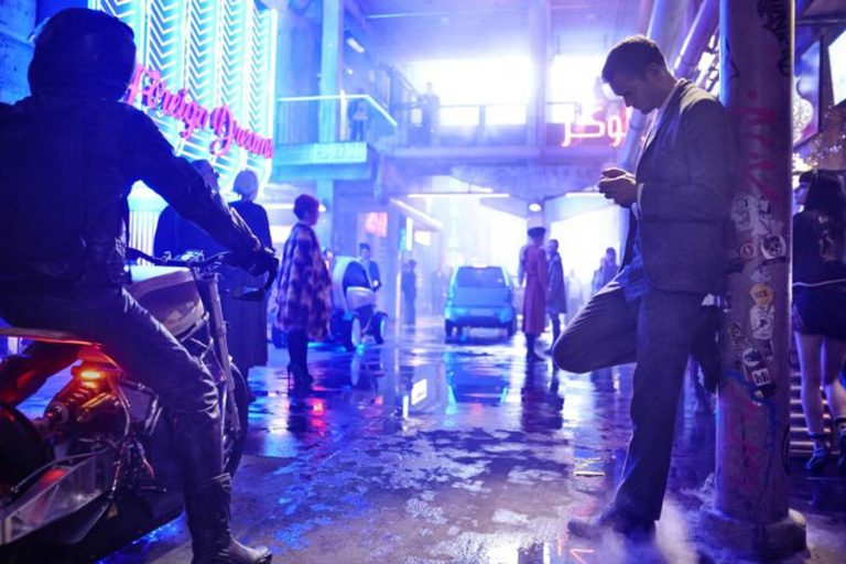 Mute de Duncan Jones : un film qui n&rsquo;a rien à dire ?