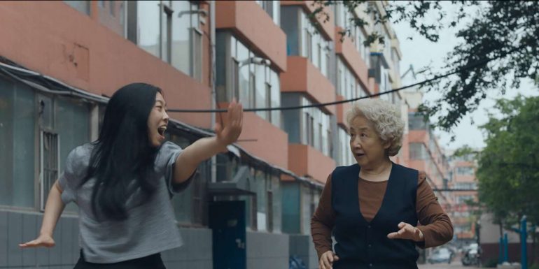 L&rsquo;adieu de Lulu Wang : le fardeau du mensonge