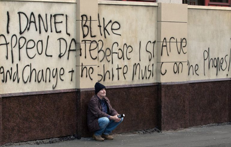 Ken Loach, une société en question(s)