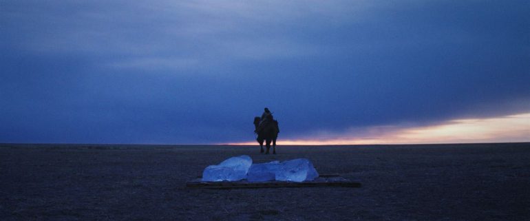 La femme des steppes, le flic et l’œuf : l’ethnologie décalée