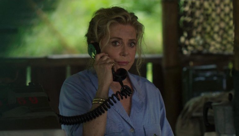 Terrible Jungle : Deneuve vs Cohen, que diable allaient-ils faire dans cette galère ?