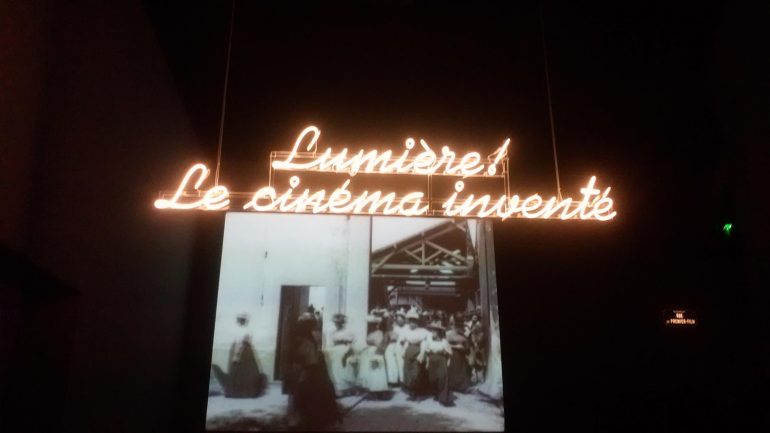 Salles de cinéma : étreintes brisées