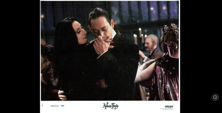 Gomez et Morticia Addams : au delà du morbide