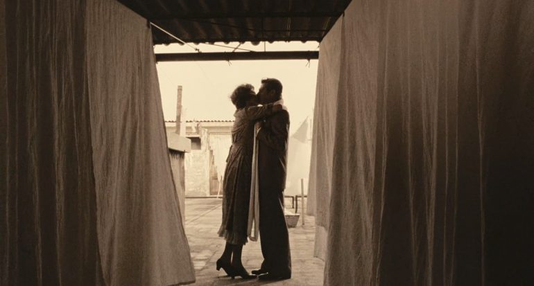 Une journée particulière (1977), d&rsquo;Ettore Scola : quand les oiseaux quittent leur cage