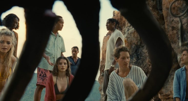 Old : la (méchante) rechute de M. Night Shyamalan