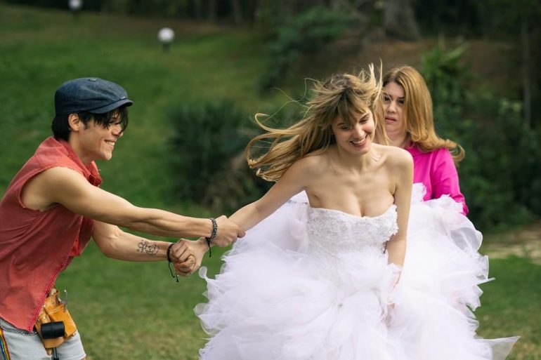 Dodo : Mariage à la grecque