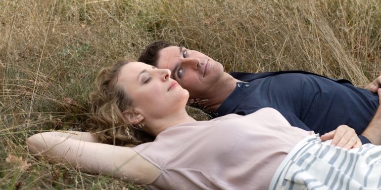 I’m your man de Maria Schrader : un joli pont entre la romcom et la science-fiction