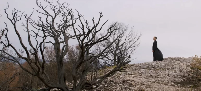 Je m’abandonne à toi : dans la forêt des hommes