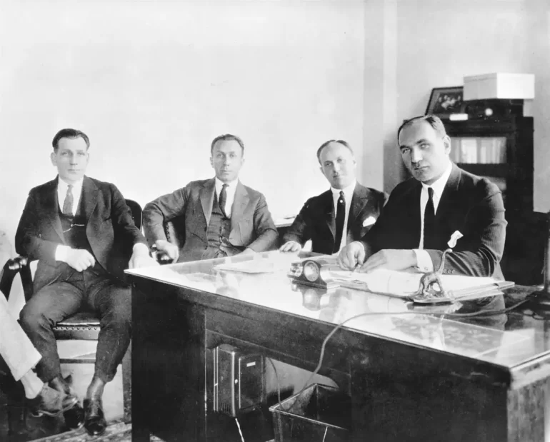 Cannes 2023 : 100 years of Warner Bros de Leslie Iwerks