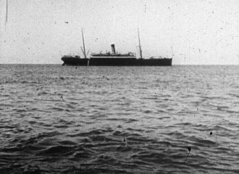 Navigators : l’étrange vie d’un bateau