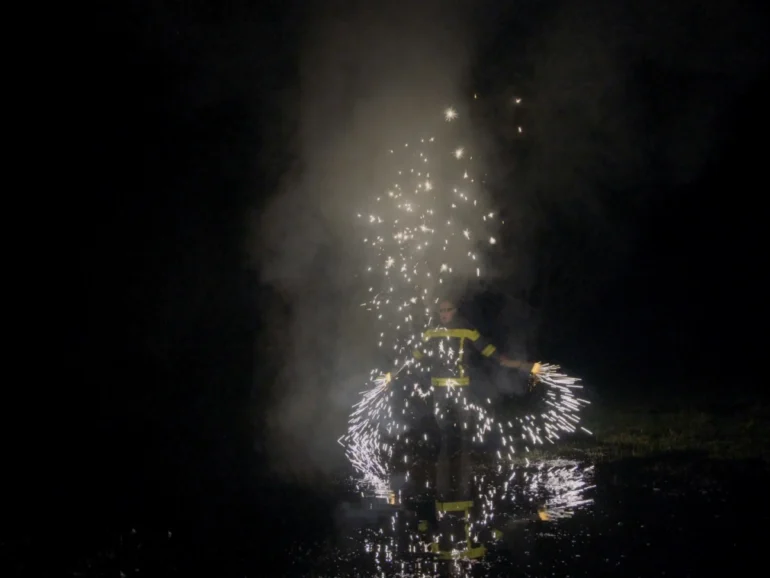 Cannes 2024 : Un pays en flammes, le feu sacré