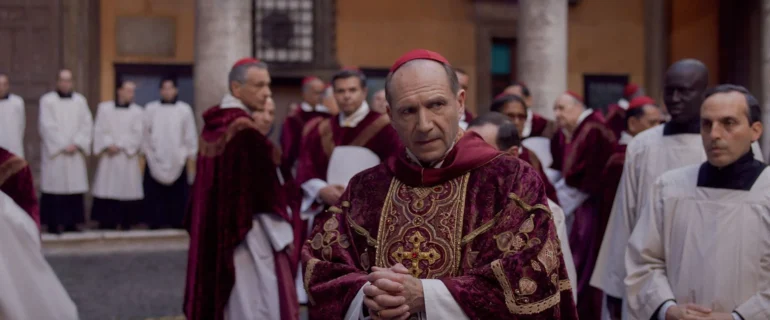 Conclave : « Non Habemus Papam » certes, mais un très grand film, oui !