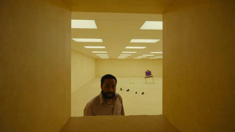 Backrooms : Plongée mitigée dans l&rsquo;étrangeté du liminal
