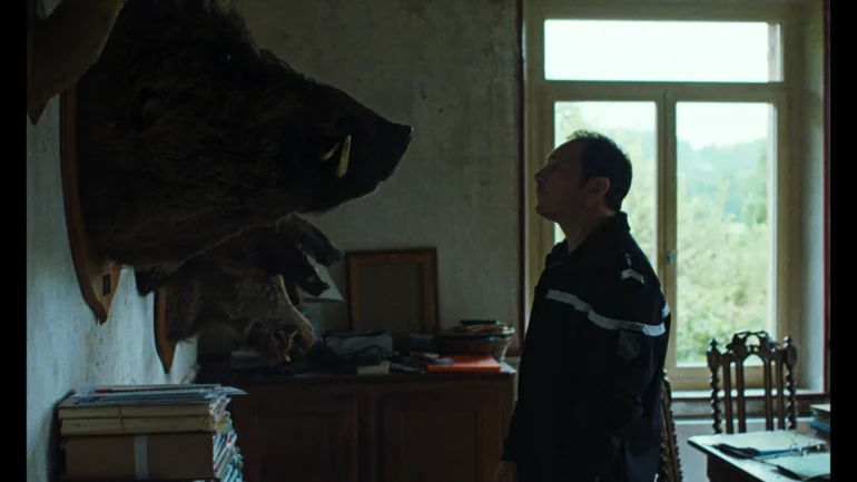 L&rsquo;Espèce explosive : Alexis Manenti électrise le film braque de Sarah Arnold