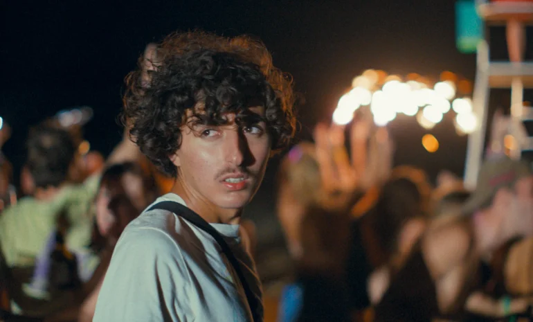 La chaleur : l&rsquo;adolescence en mode atone ou l&rsquo;art de filmer le vide